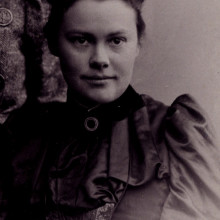 Annie McKinnon